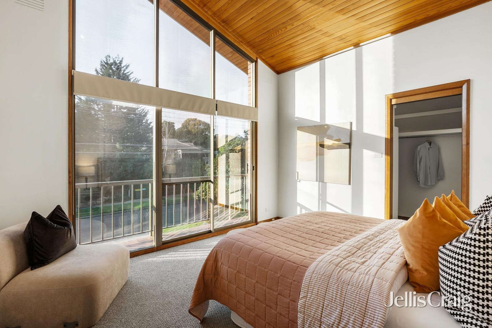 10 White Way, Bulleen image 8