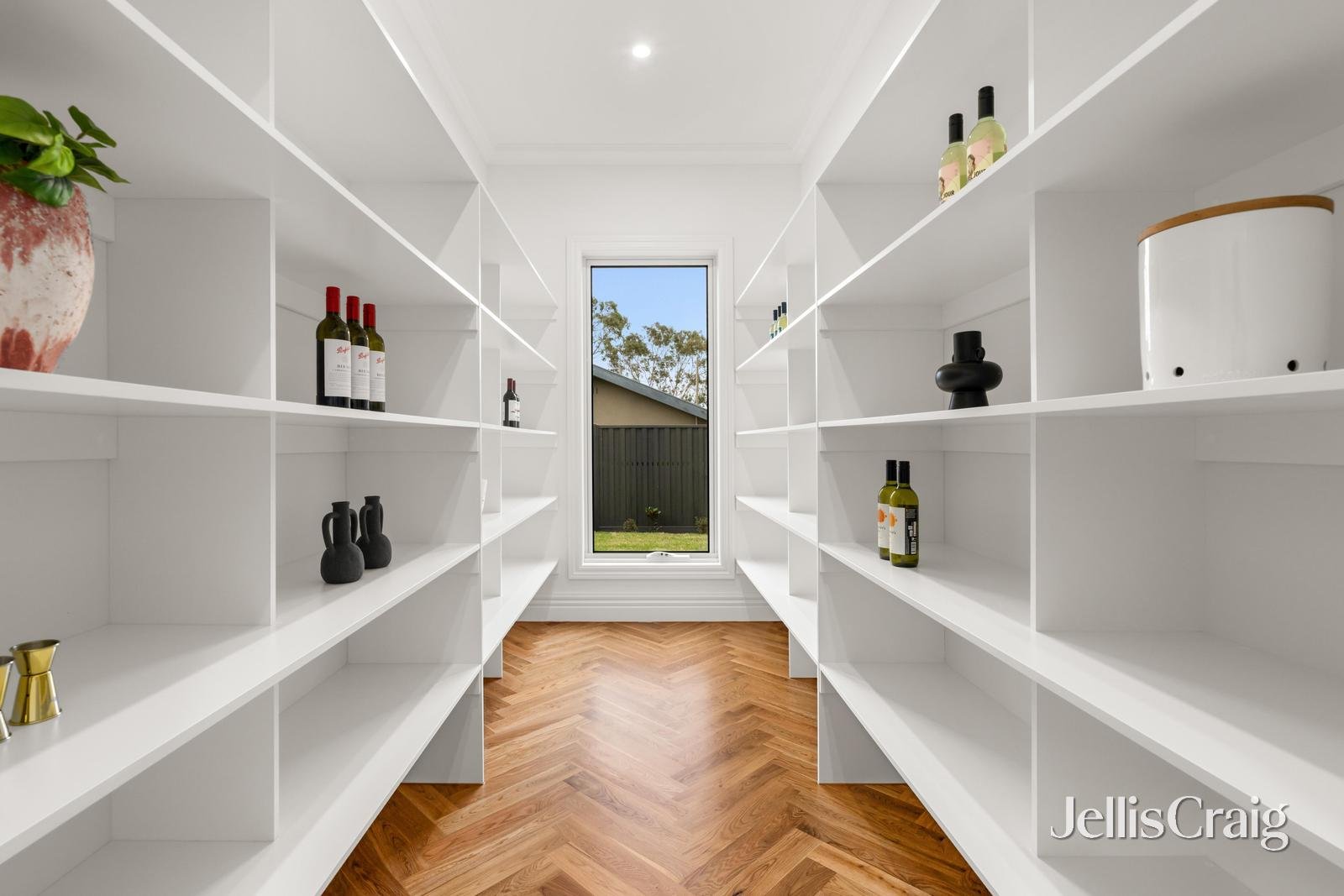 10 Wilton Crescent, Wheelers&nbsp;Hill image 11