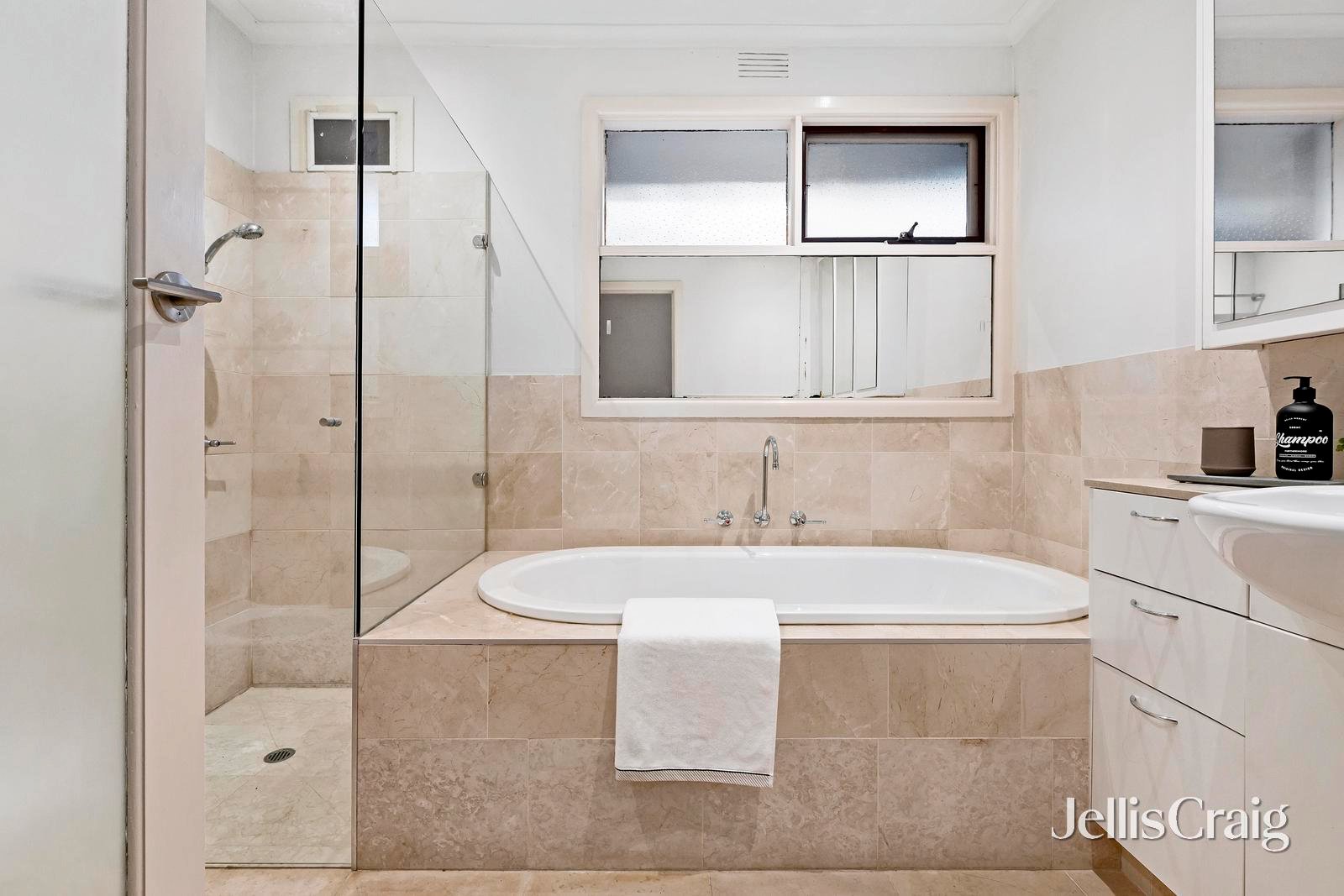 10 Windella Quadrant, Doncaster image 7