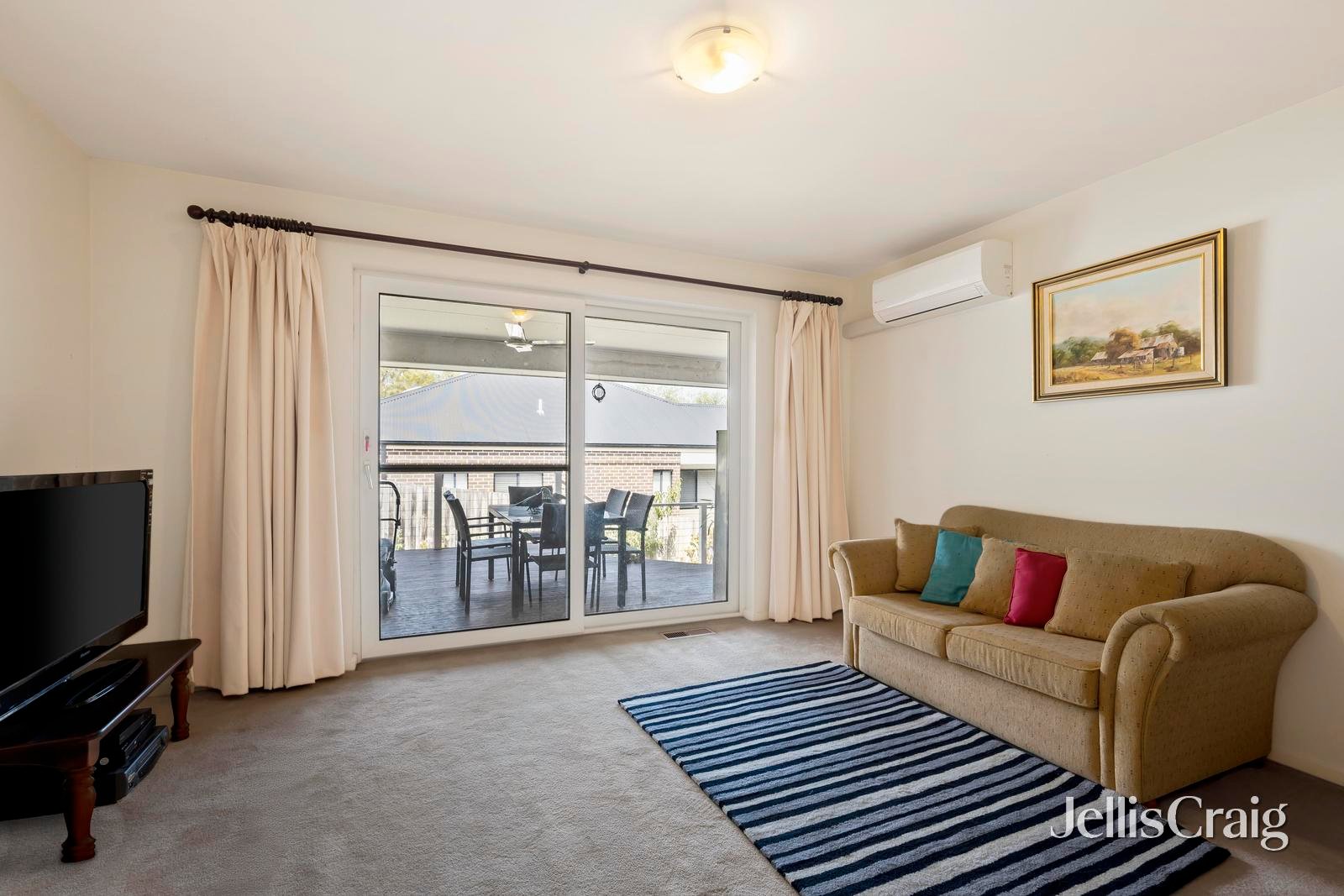 10 Woodlee Rise, Lilydale image 5