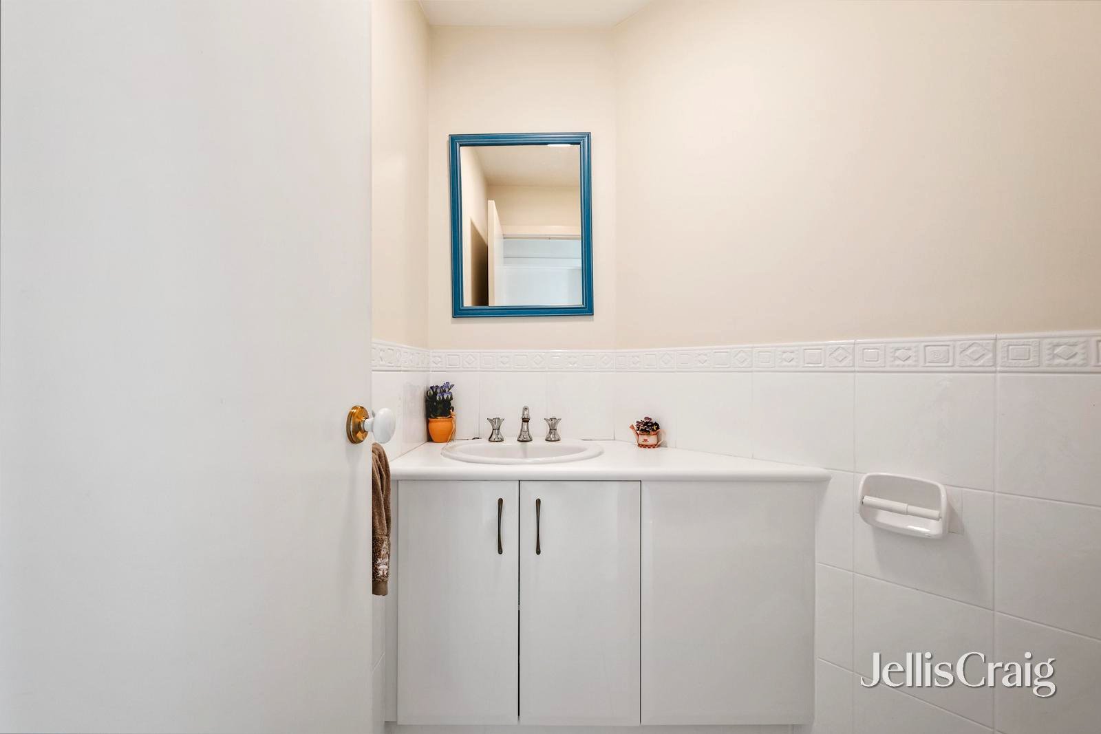 10 Woodlee Rise, Lilydale image 10