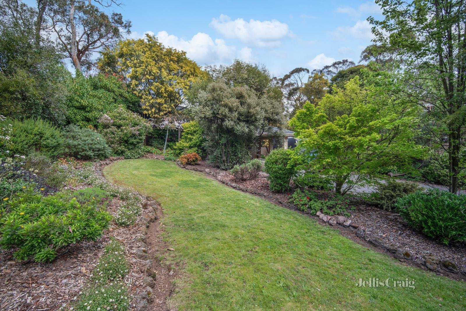 10 Woodside Court, Ballarat North image 18