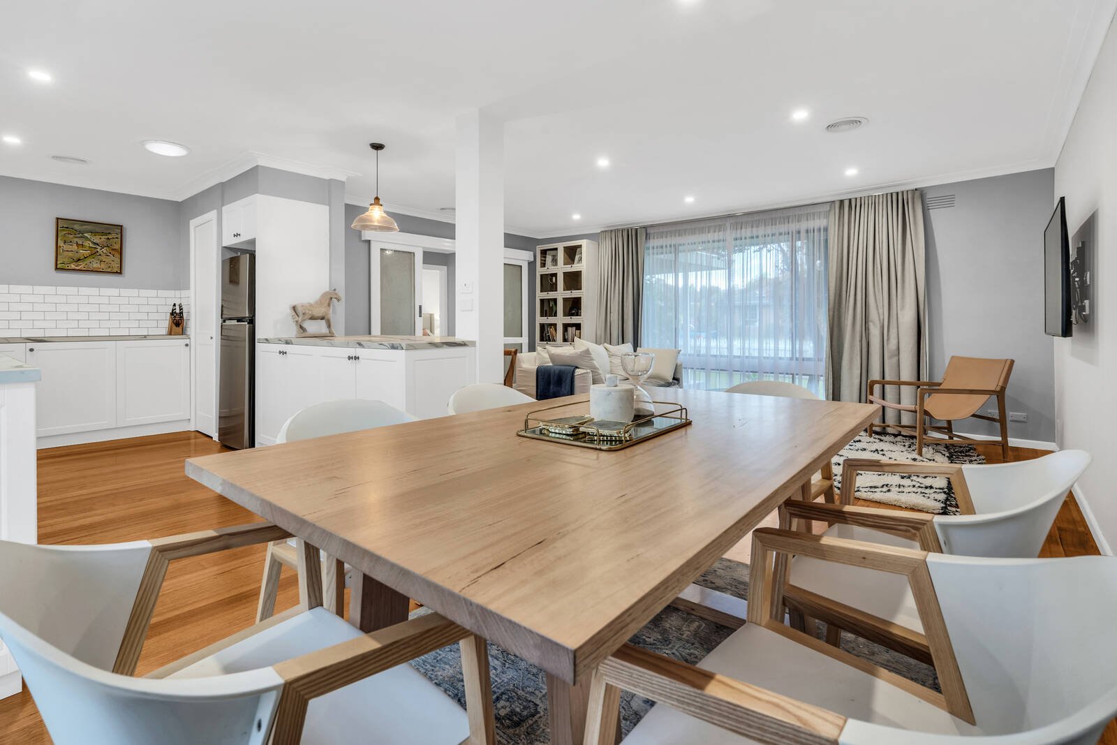 Property Gallery Thumbnail 9