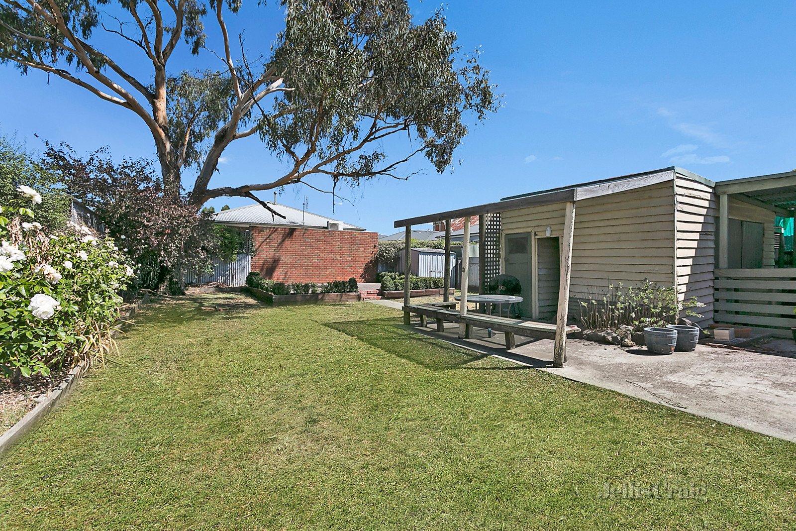 10 Yaldwyn  Street East, Kyneton image 5