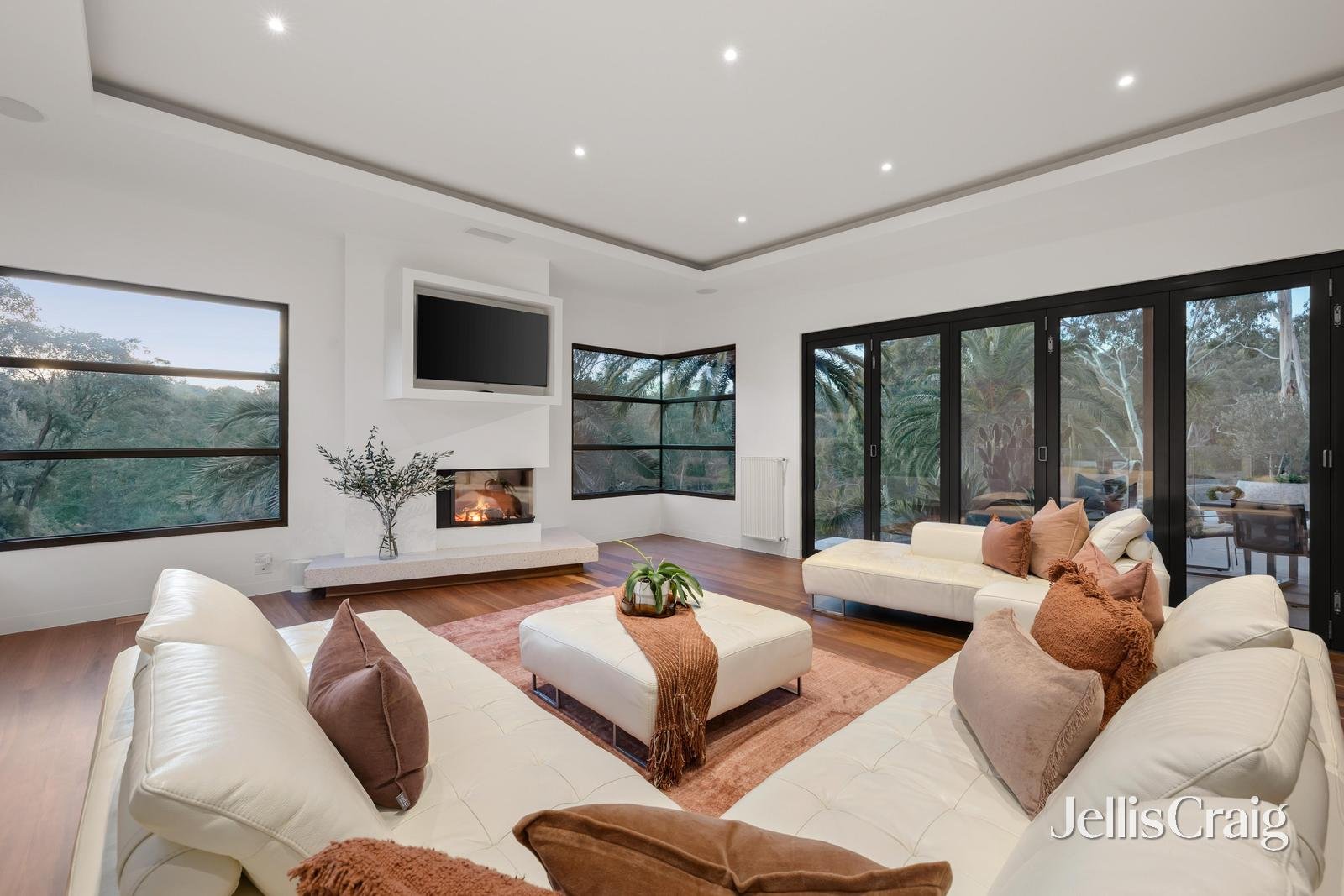 100-110 Husseys Lane, Warrandyte image 7