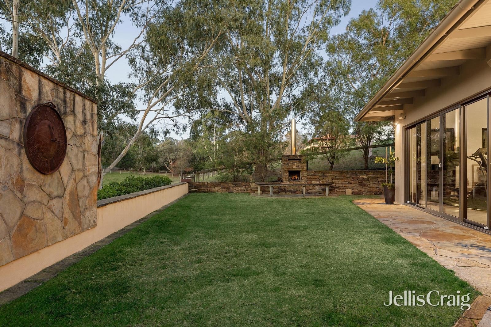 100-110 Husseys Lane, Warrandyte image 23