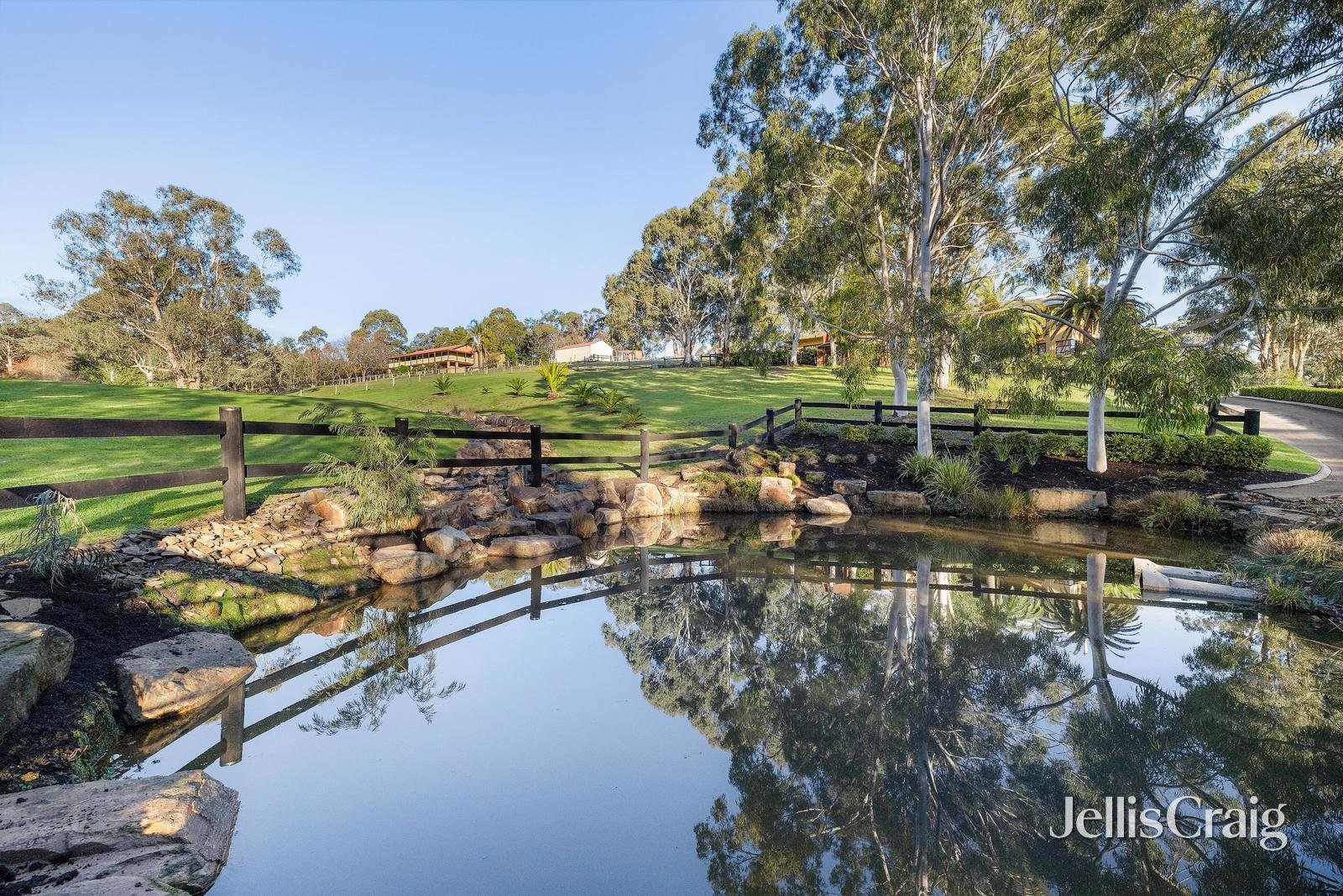 100-110 Husseys Lane, Warrandyte image 27