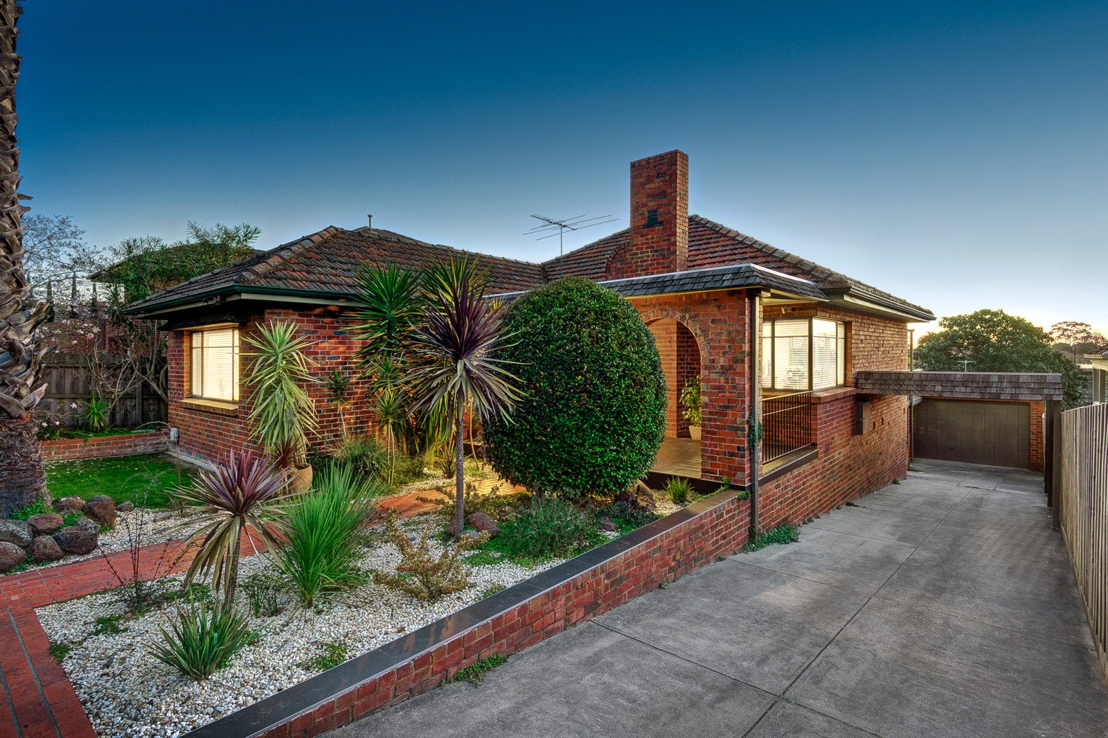 100 Cityview Road, Balwyn North image 1