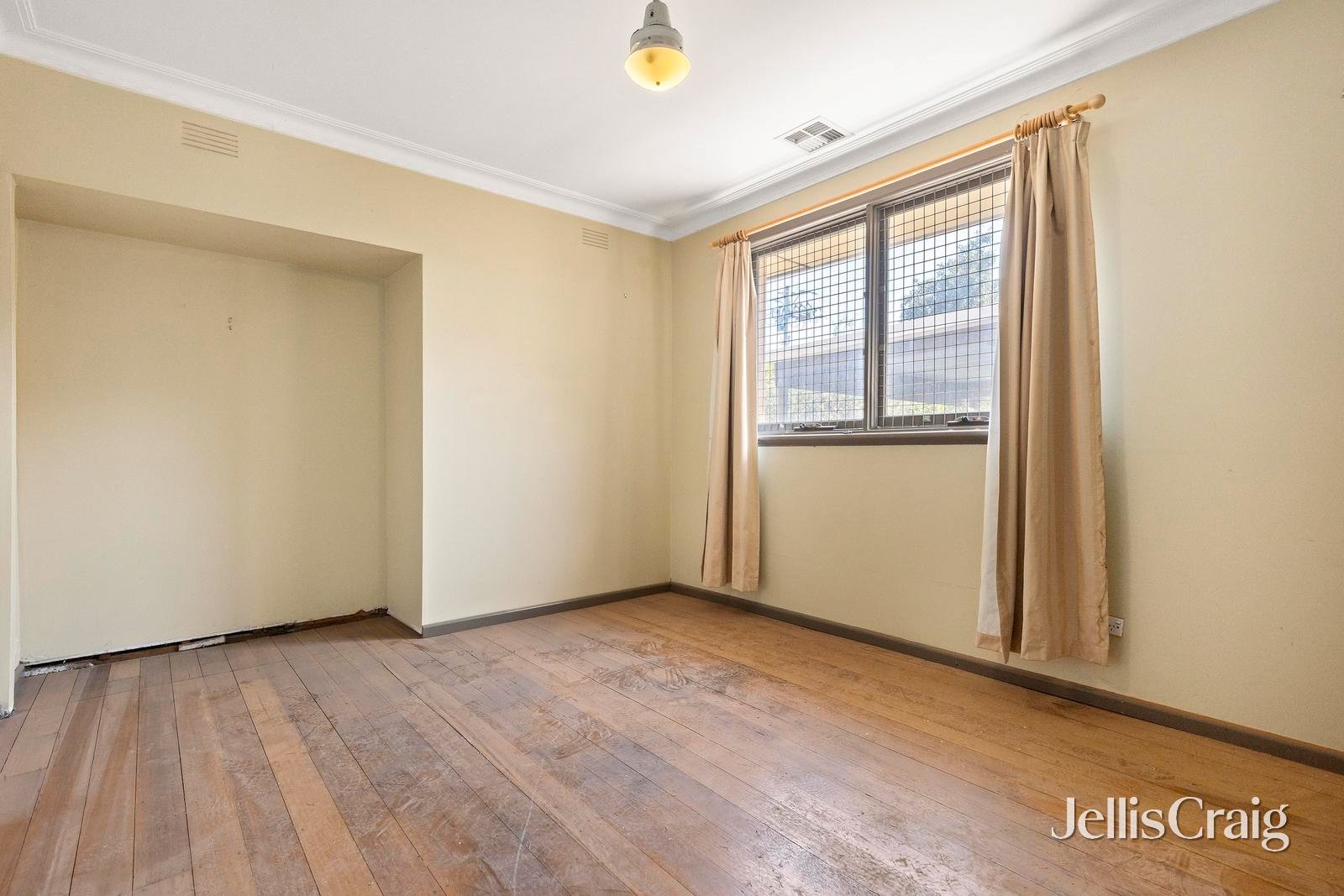 100 Manchester Road, Mooroolbark image 6