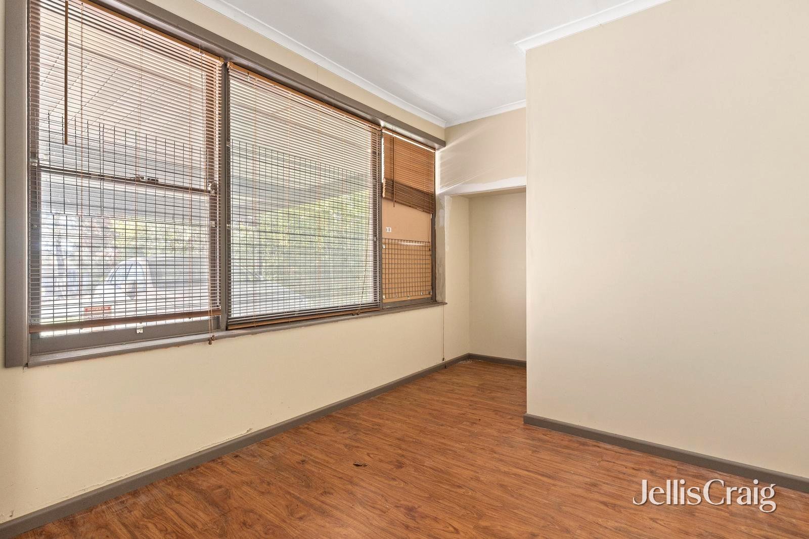 100 Manchester Road, Mooroolbark image 9