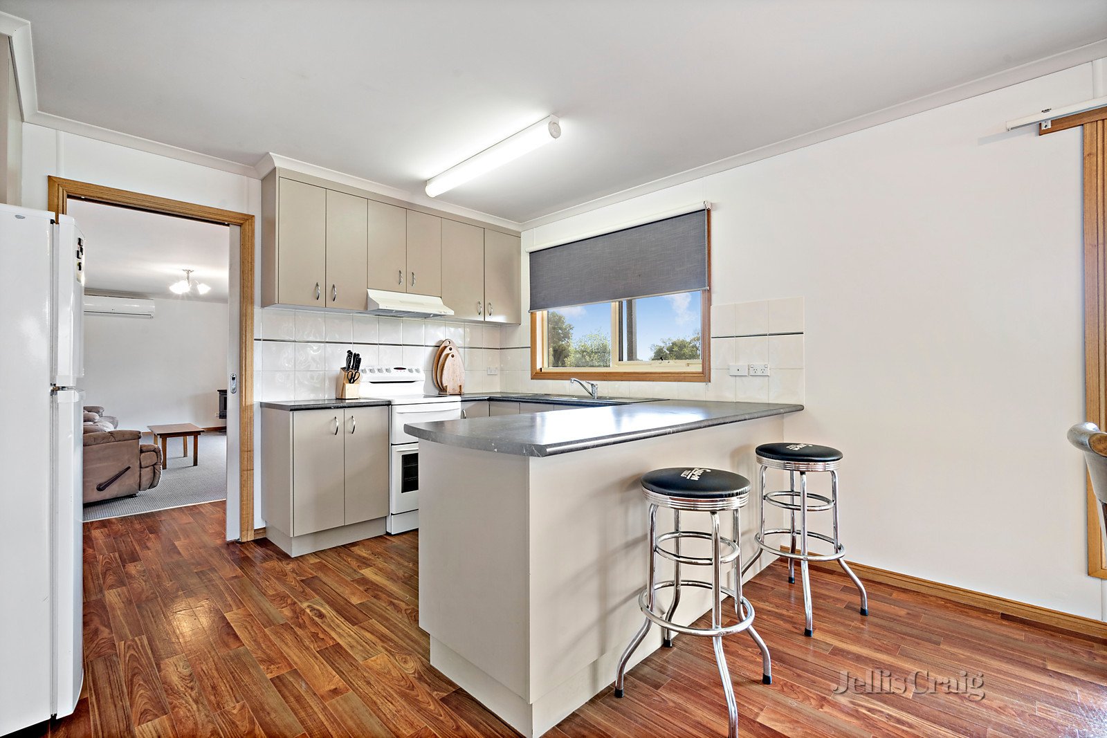 100 Melaleuca Road, Enfield image 2