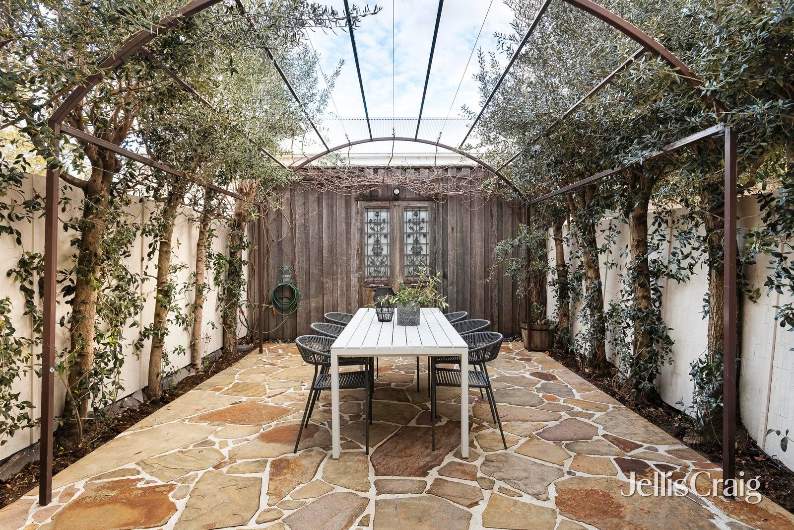 100 Page Street, Albert Park image 9