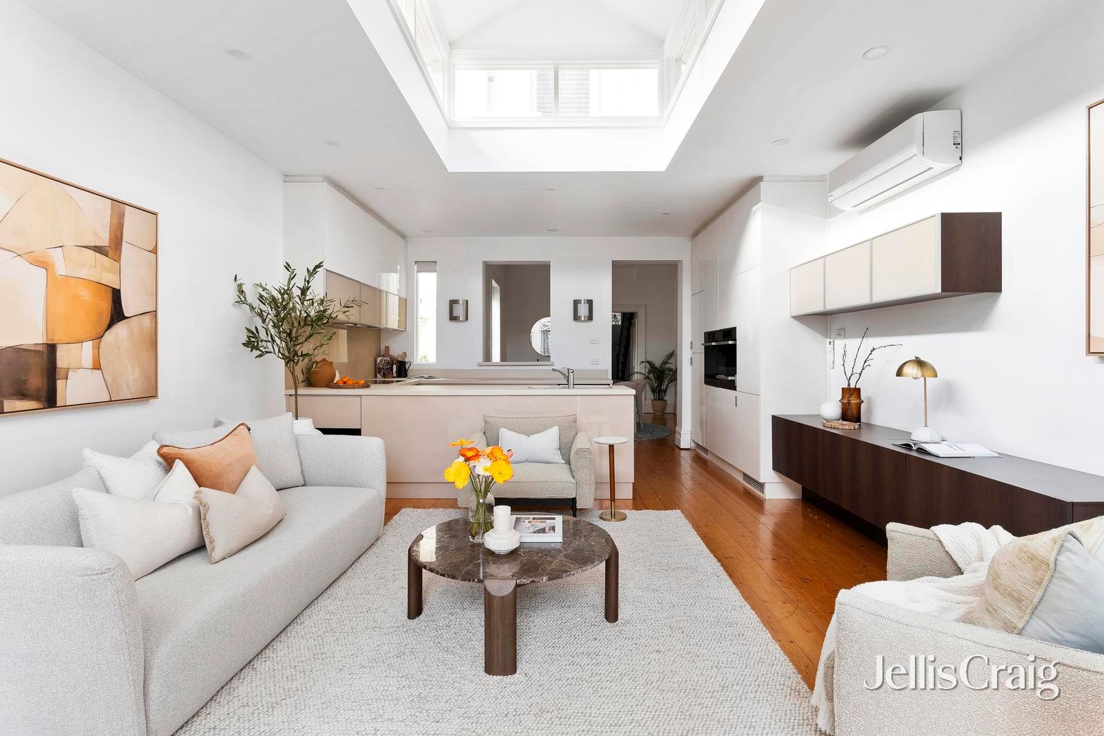 100 Page Street, Albert Park image 3