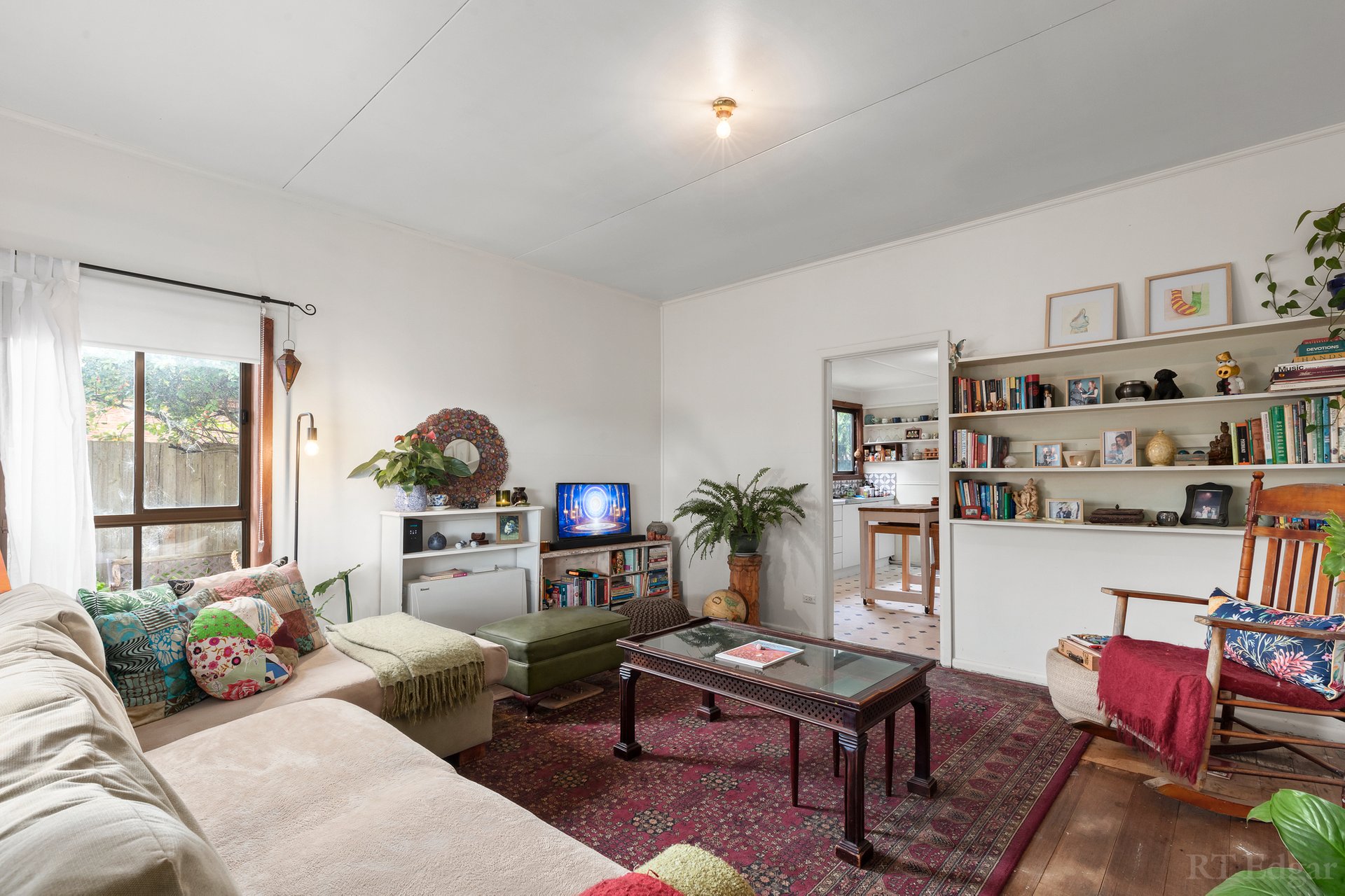 Property Gallery Thumbnail 6