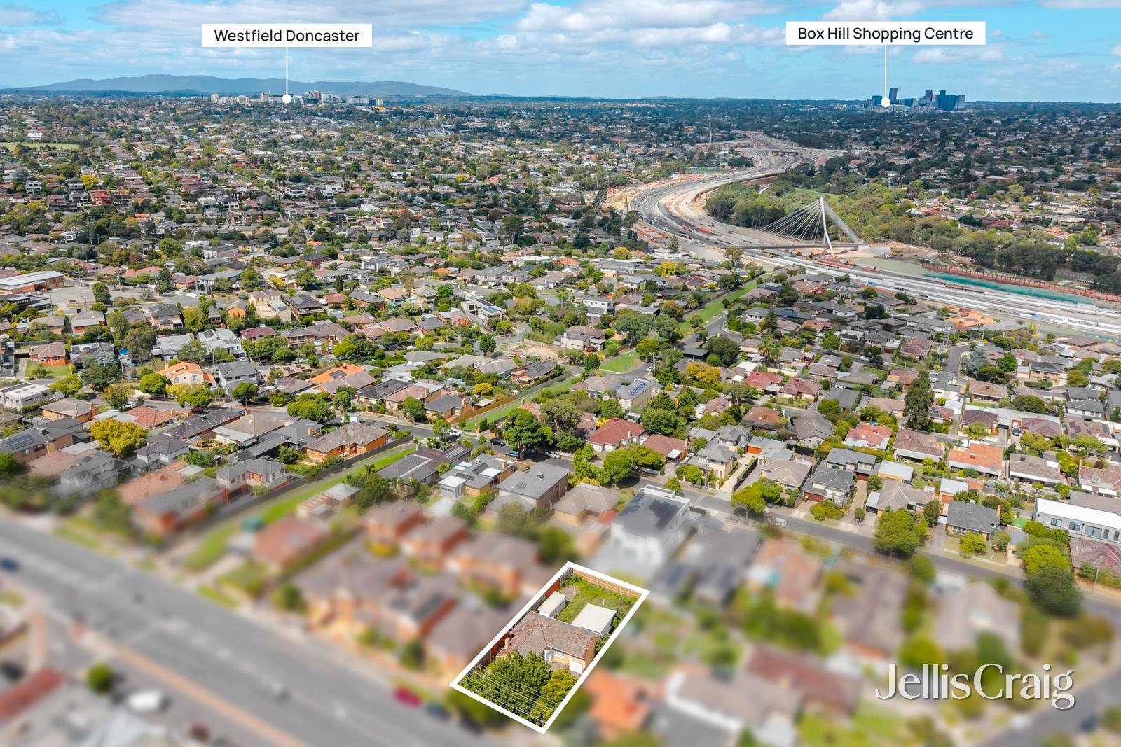 100 Thompsons Road, Bulleen image 4