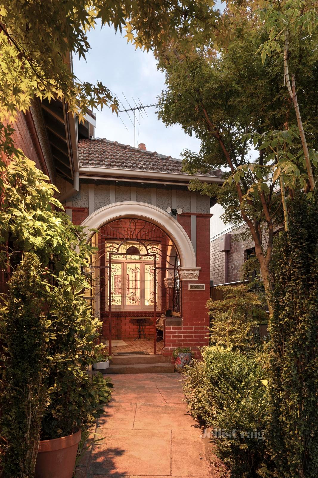 100 Wright Street, Middle Park image 2