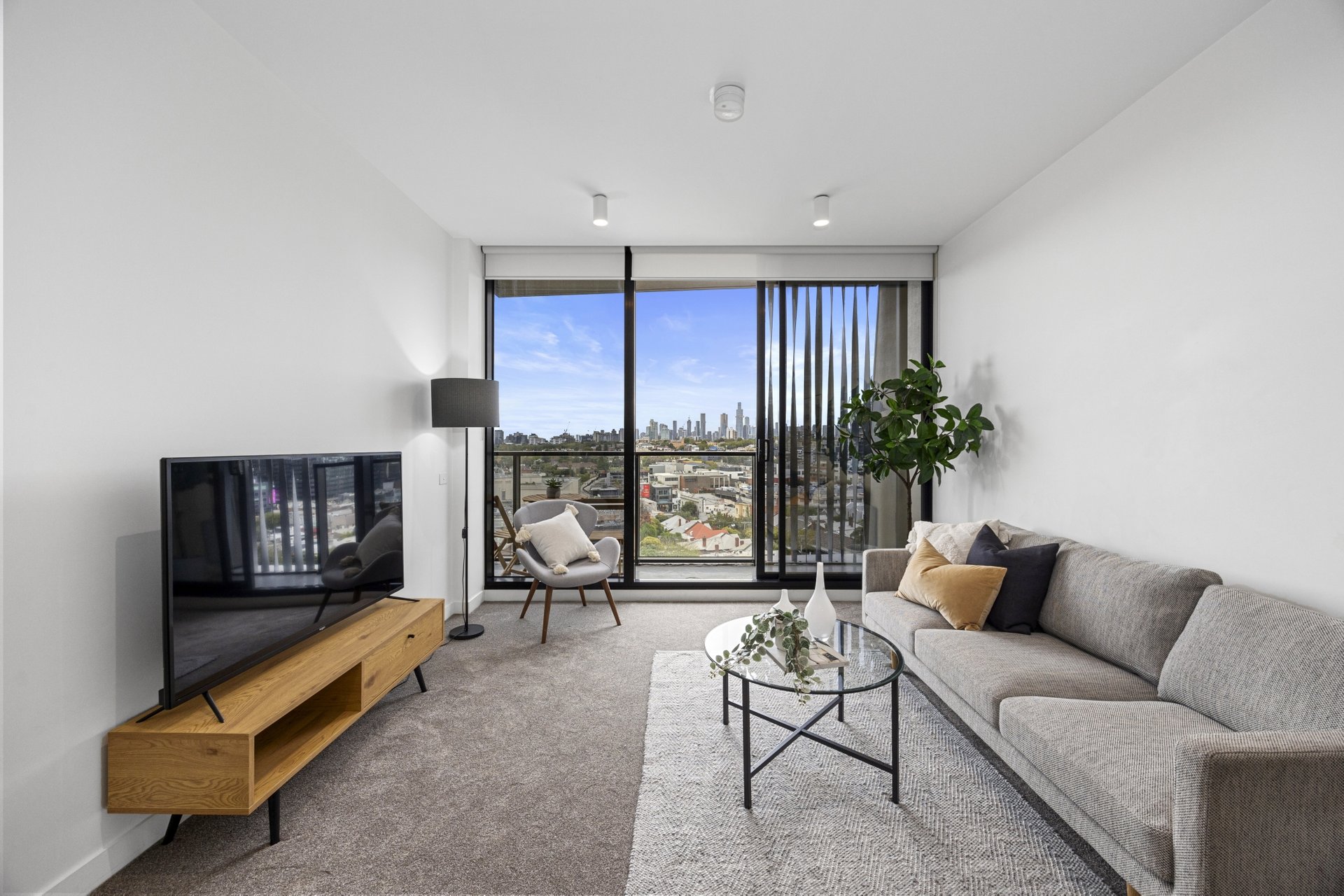 1001/1 Clara Street, South Yarra image 4