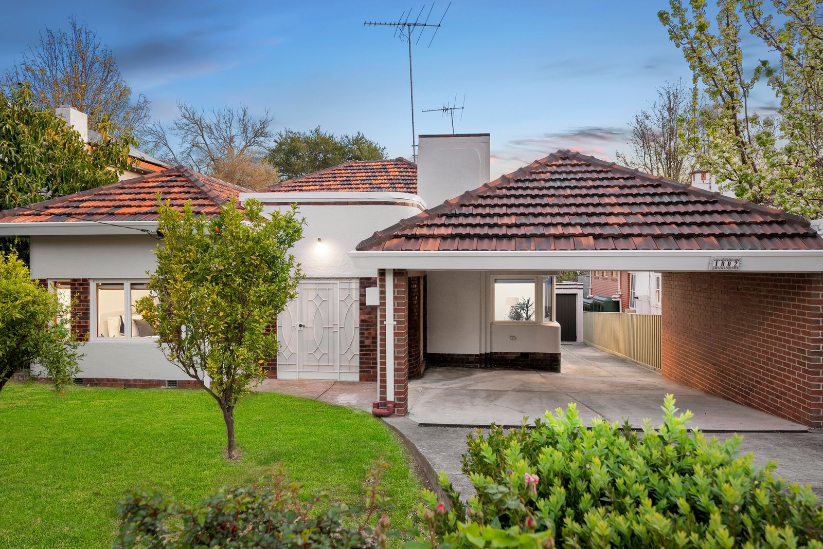 1002 Toorak Road