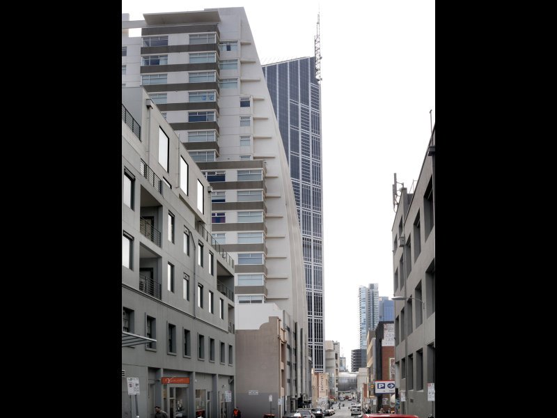1003/318 LITTLE LONSDALE Street, Melbourne image 2