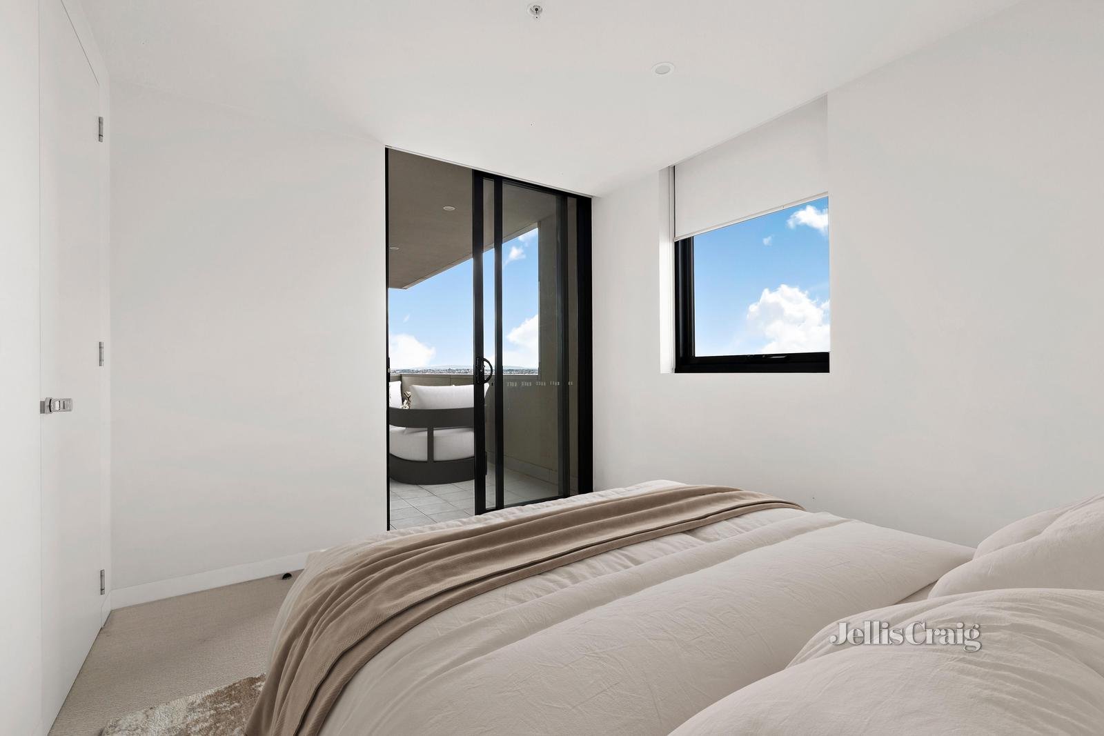 1003/68 Wests Road, Maribyrnong image 3