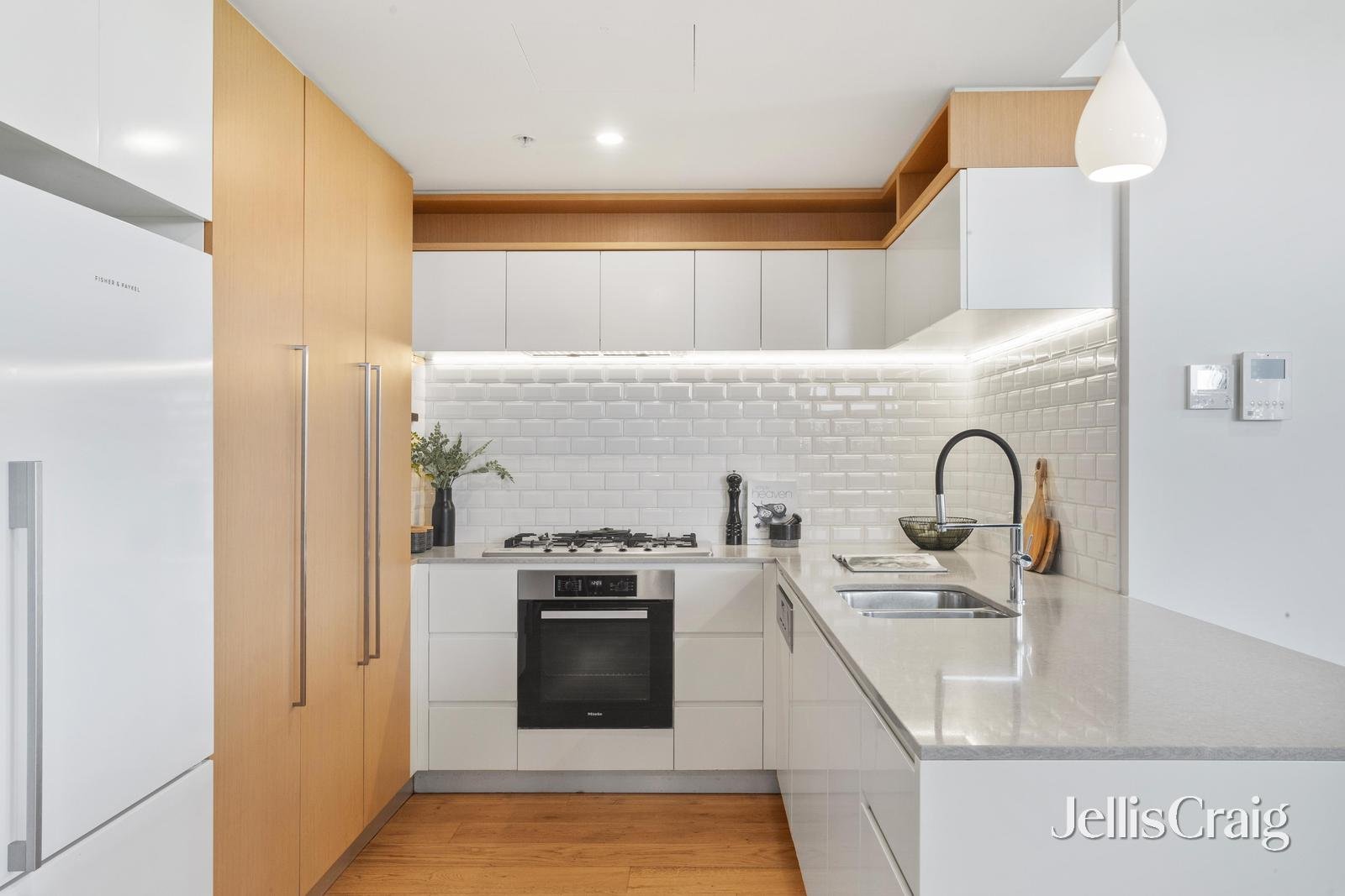 1004/11 David Street, Richmond image 4