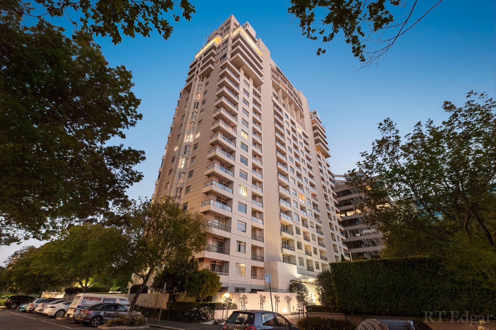 Property Gallery Thumbnail 21