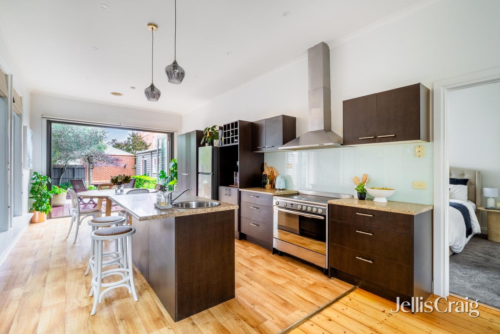 1005 Macarthur Street, Lake&nbsp;Wendouree image 4