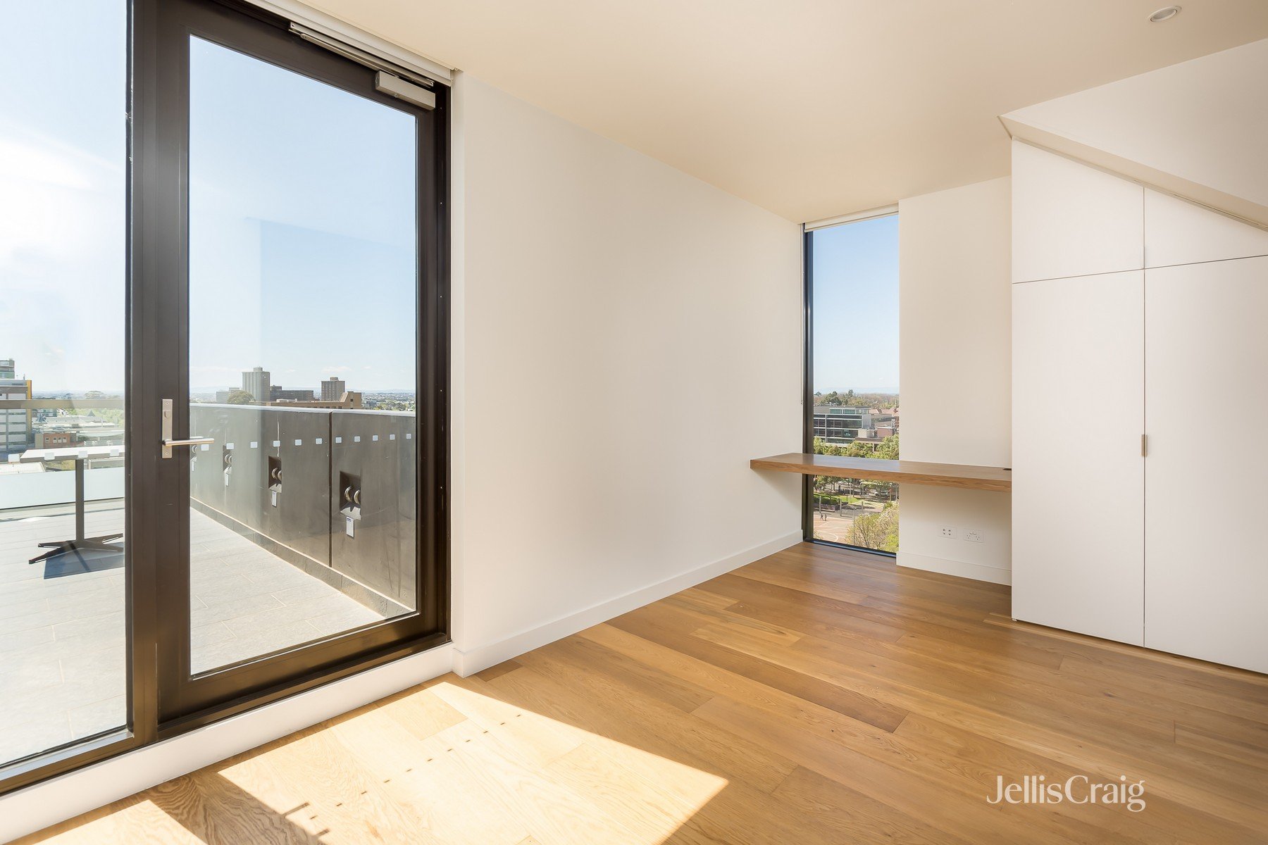 1005/123 Pelham Street, Carlton image 4