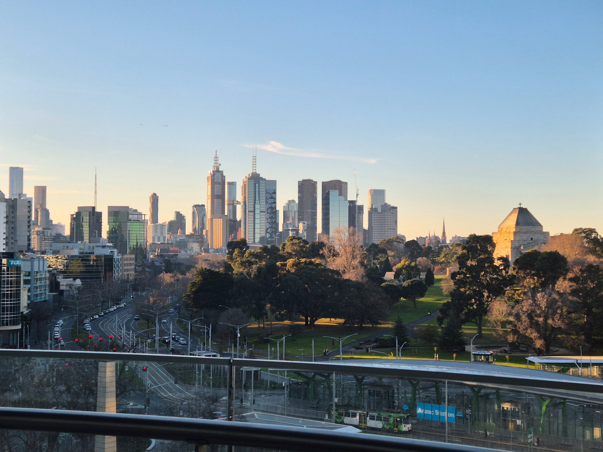 1005/35 Albert Road, Melbourne image 2