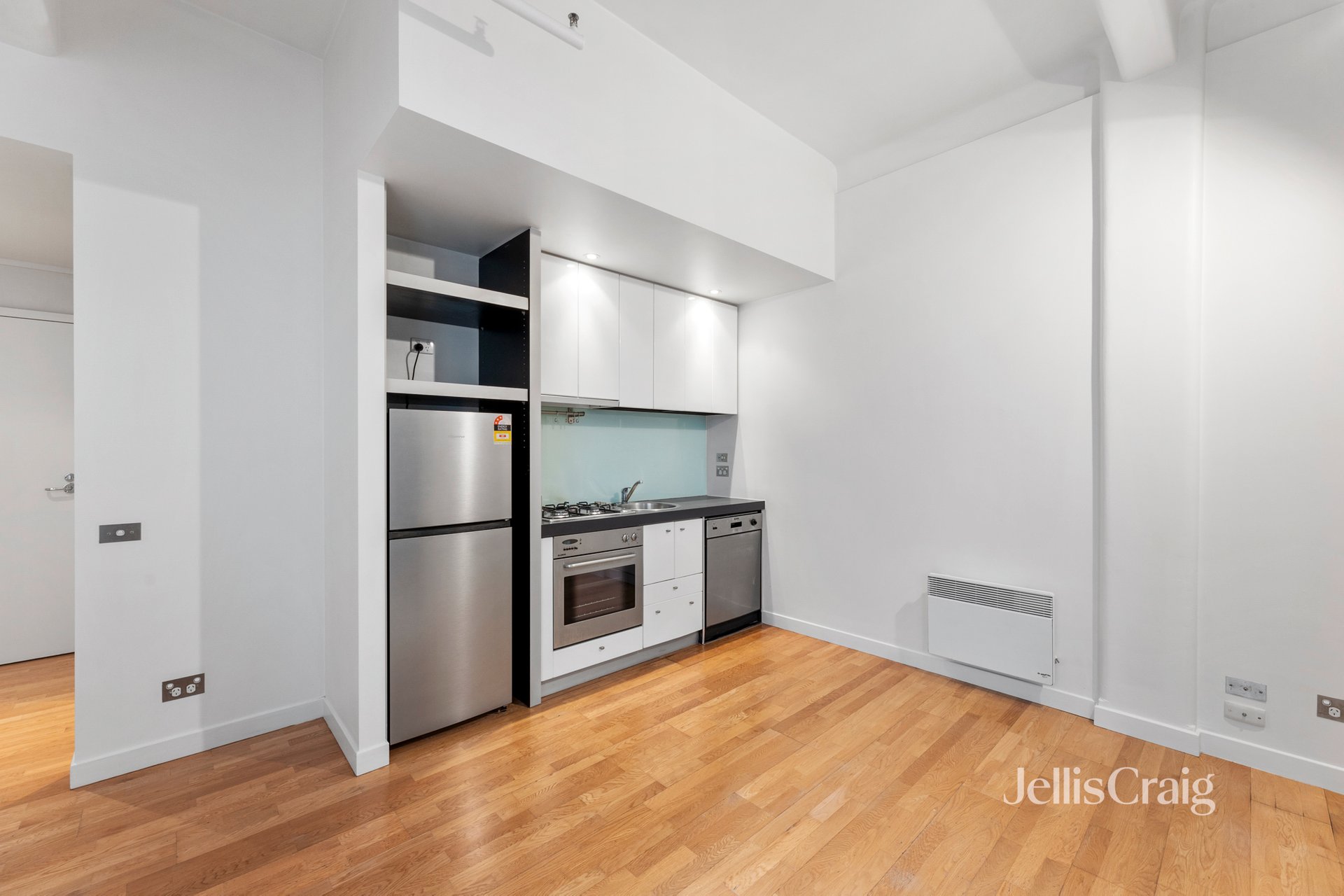 1005/422 Collins St, Melbourne image 2