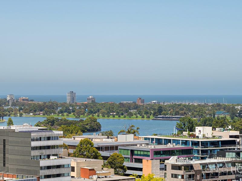 1005/52 Park Street, South Melbourne image 7