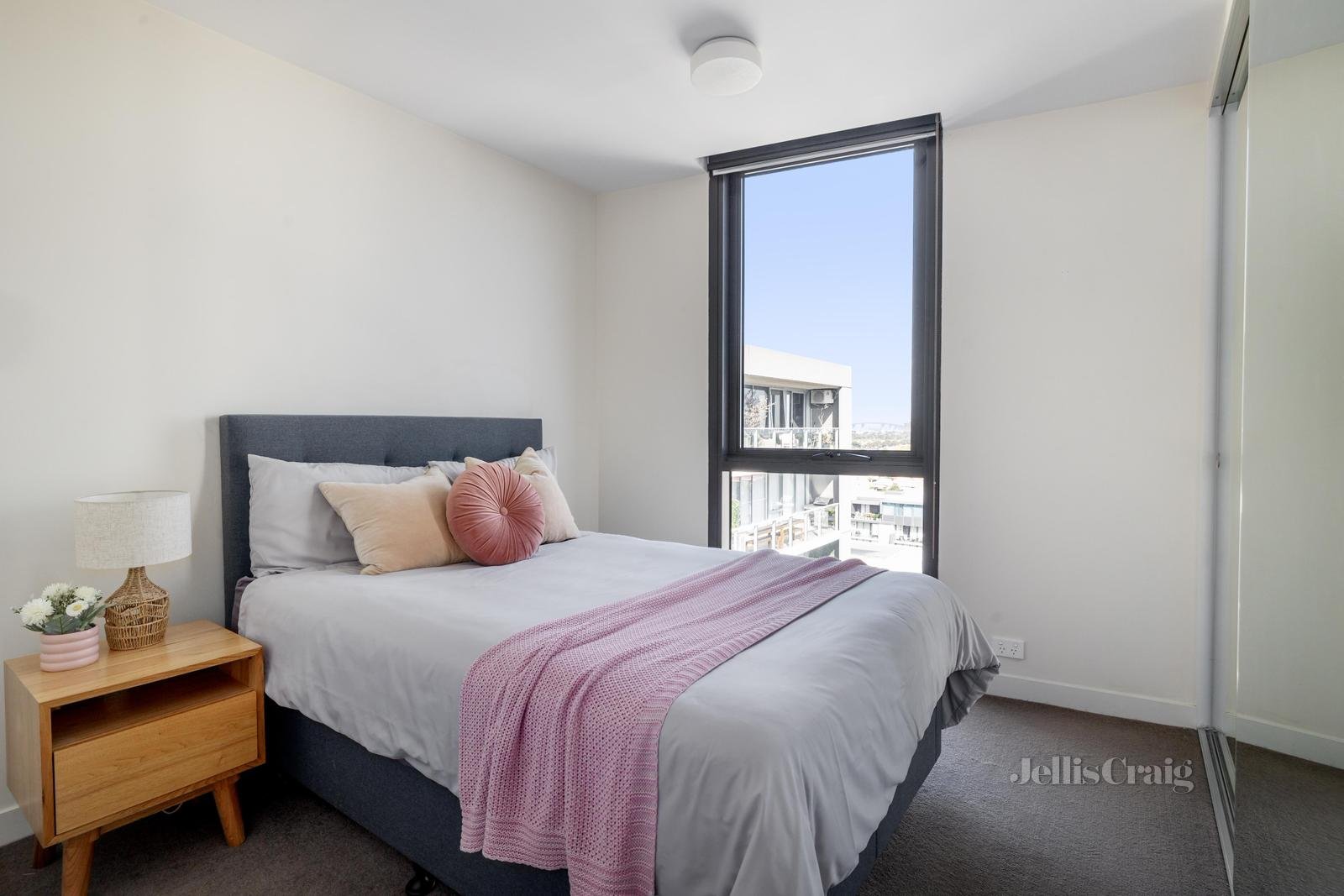 1006/101 Bay Street, Port Melbourne image 8