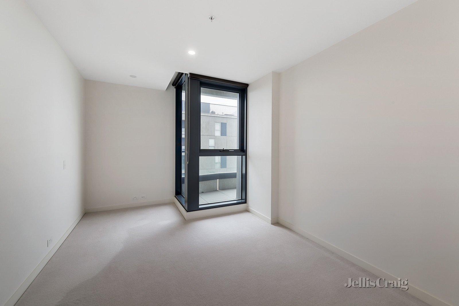 1007/3 Yarra Street, South Yarra image 7