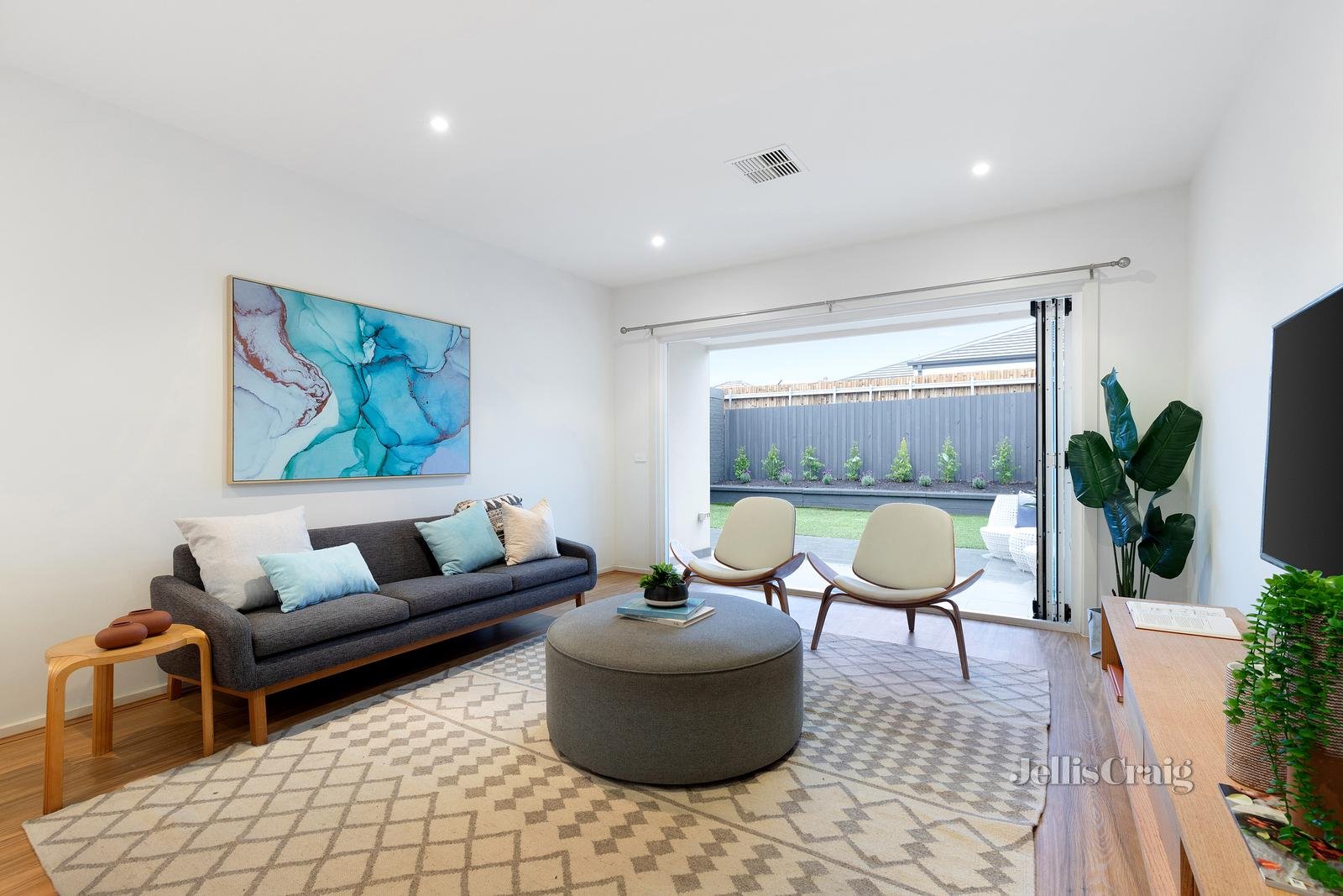 1007a Centre Road, Bentleigh East image 3