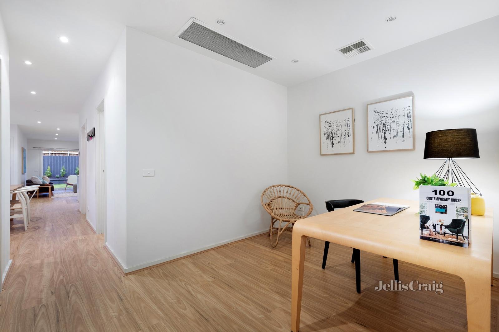 1007a Centre Road, Bentleigh East image 7