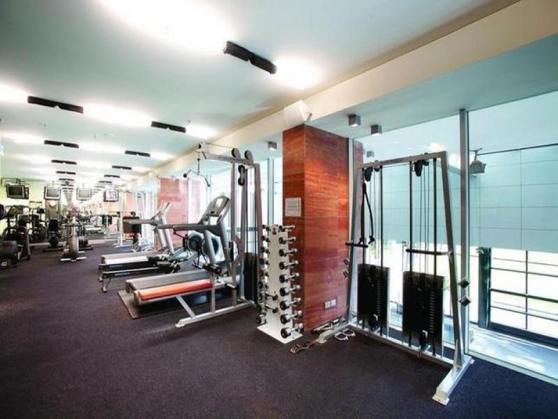 1008/250 St Kilda Road, Southbank image 10