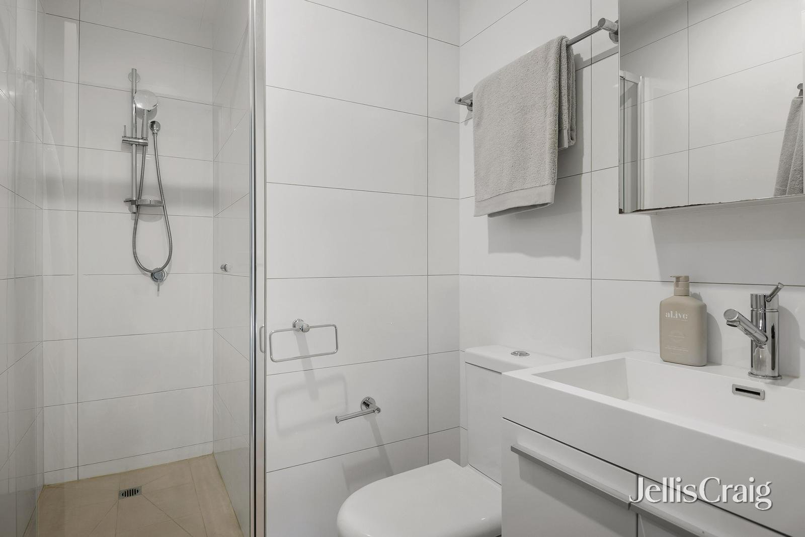 1008/39 Kingsway, Glen&nbsp;Waverley image 5