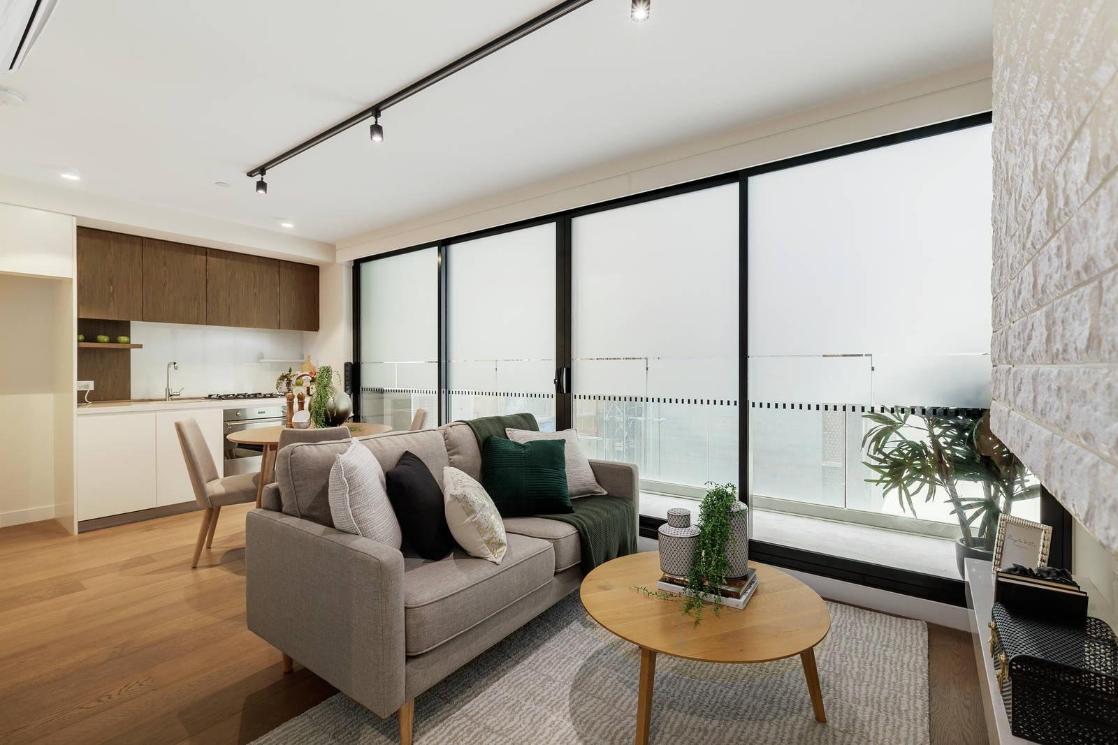 1009/2 Claremont Street, South Yarra
- Print Image 1