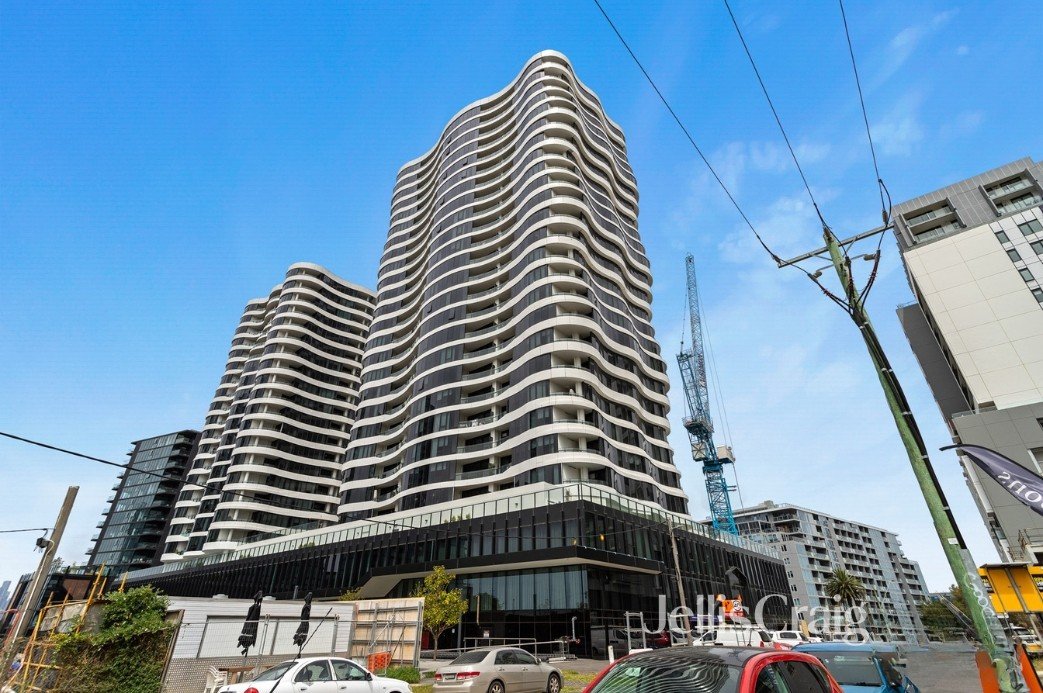 1009/8 Hallenstein Street, Footscray image 1