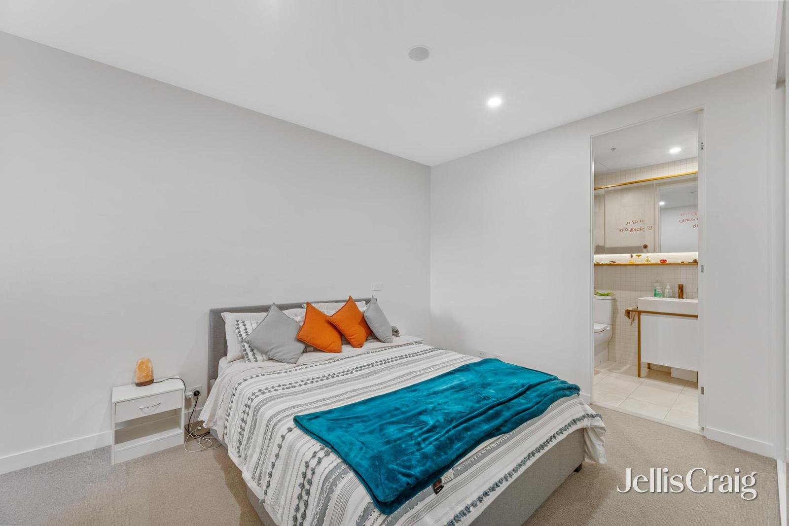 101, 102, 103/52-54 O'Sullivan Road, Glen Waverley image 19