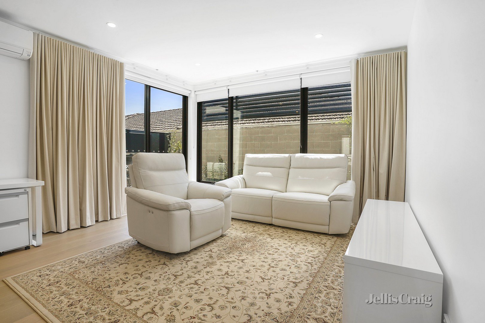 10/1-5 Taylor Avenue, Aspendale image 2