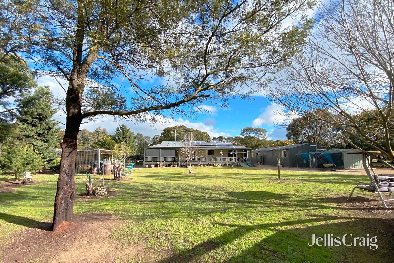 101 Barker Street, Teesdale image 17