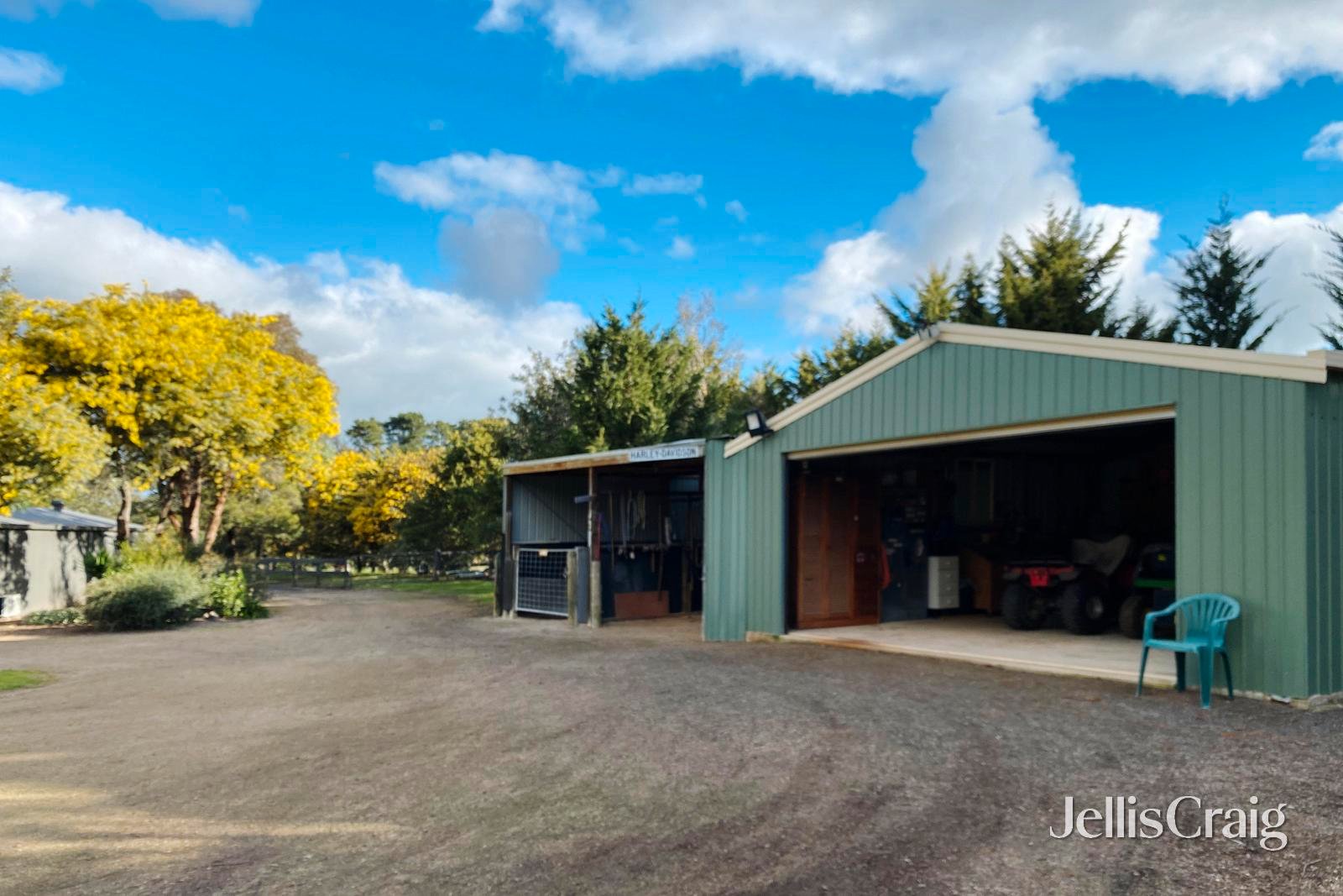 101 Barker Street, Teesdale image 22