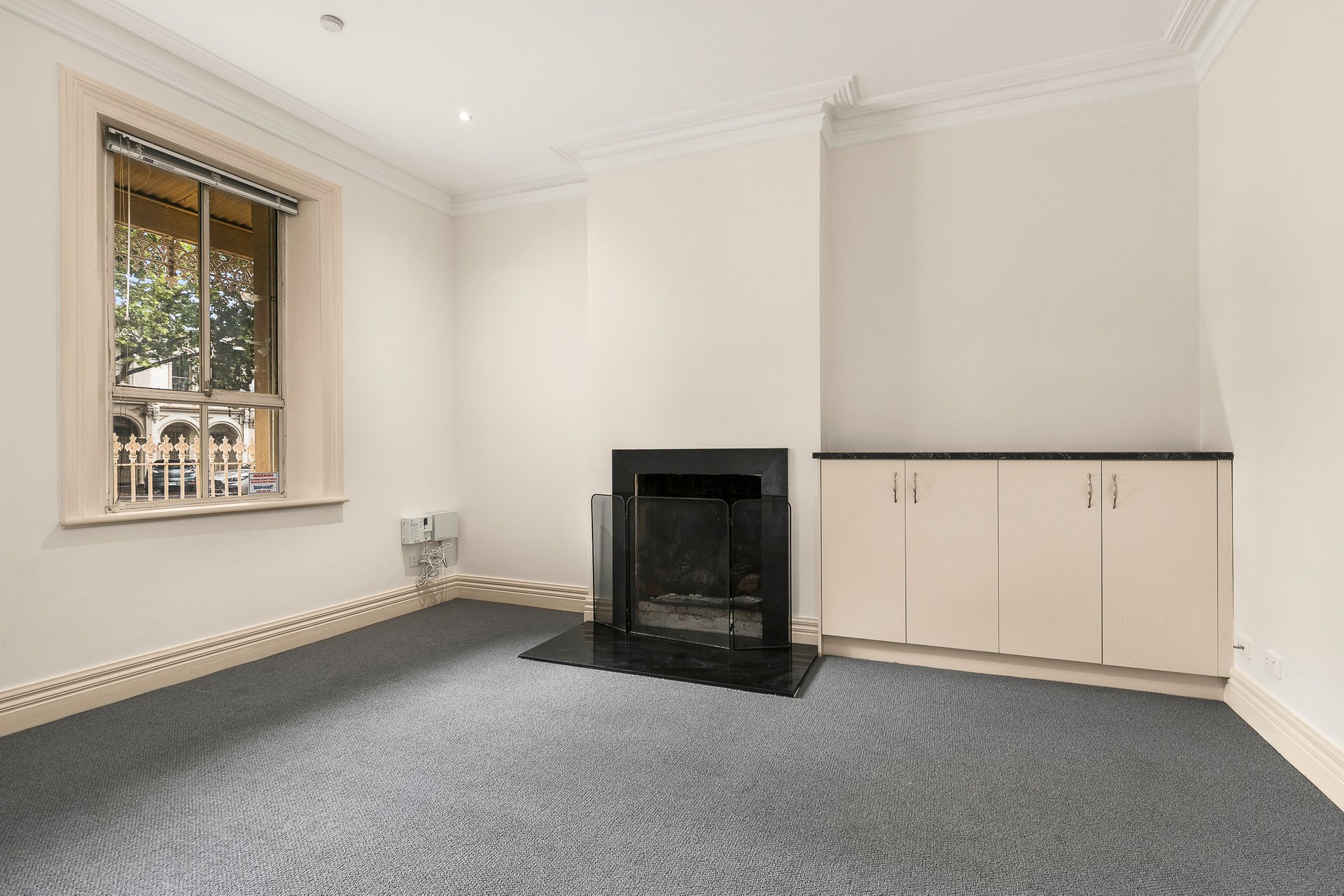 Property Gallery Thumbnail 4