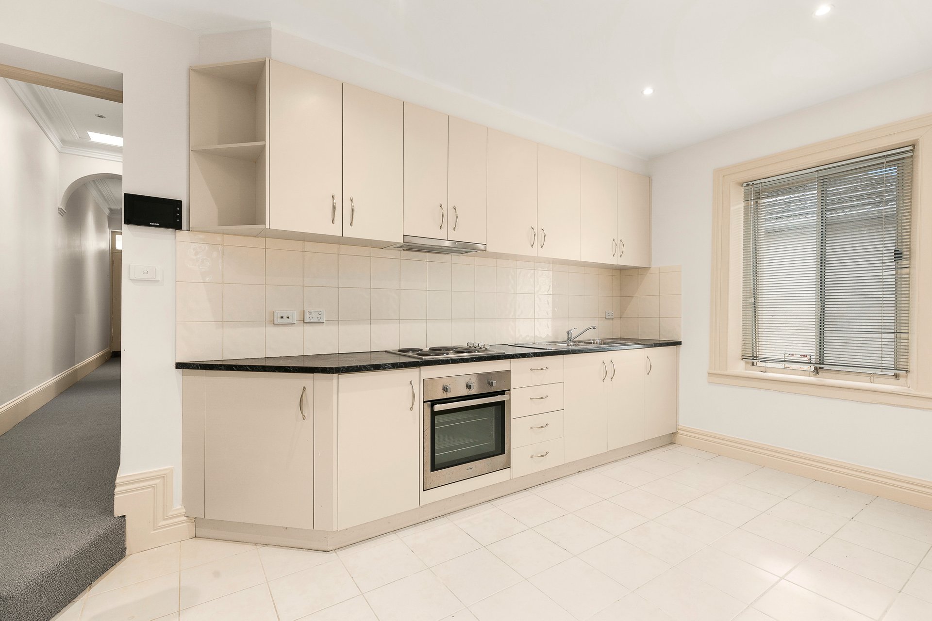 Property Gallery Thumbnail 2