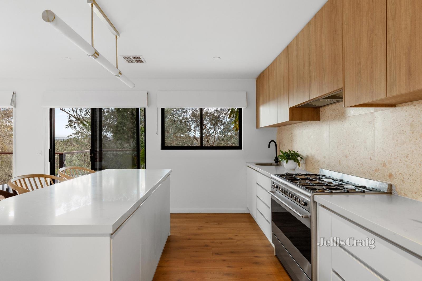 101 Glen Park Road, Eltham North image 8