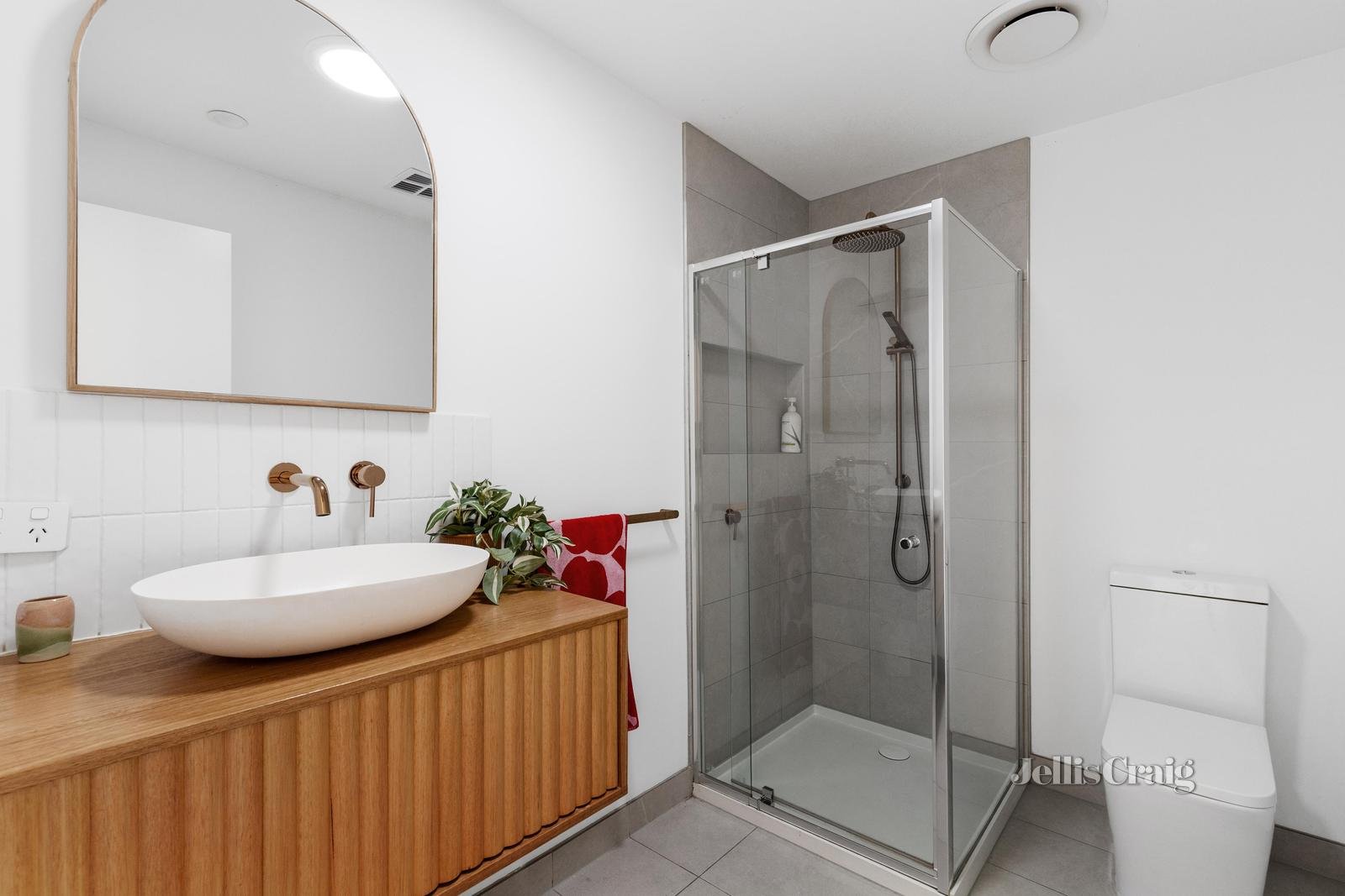 101 Glen Park Road, Eltham North image 11