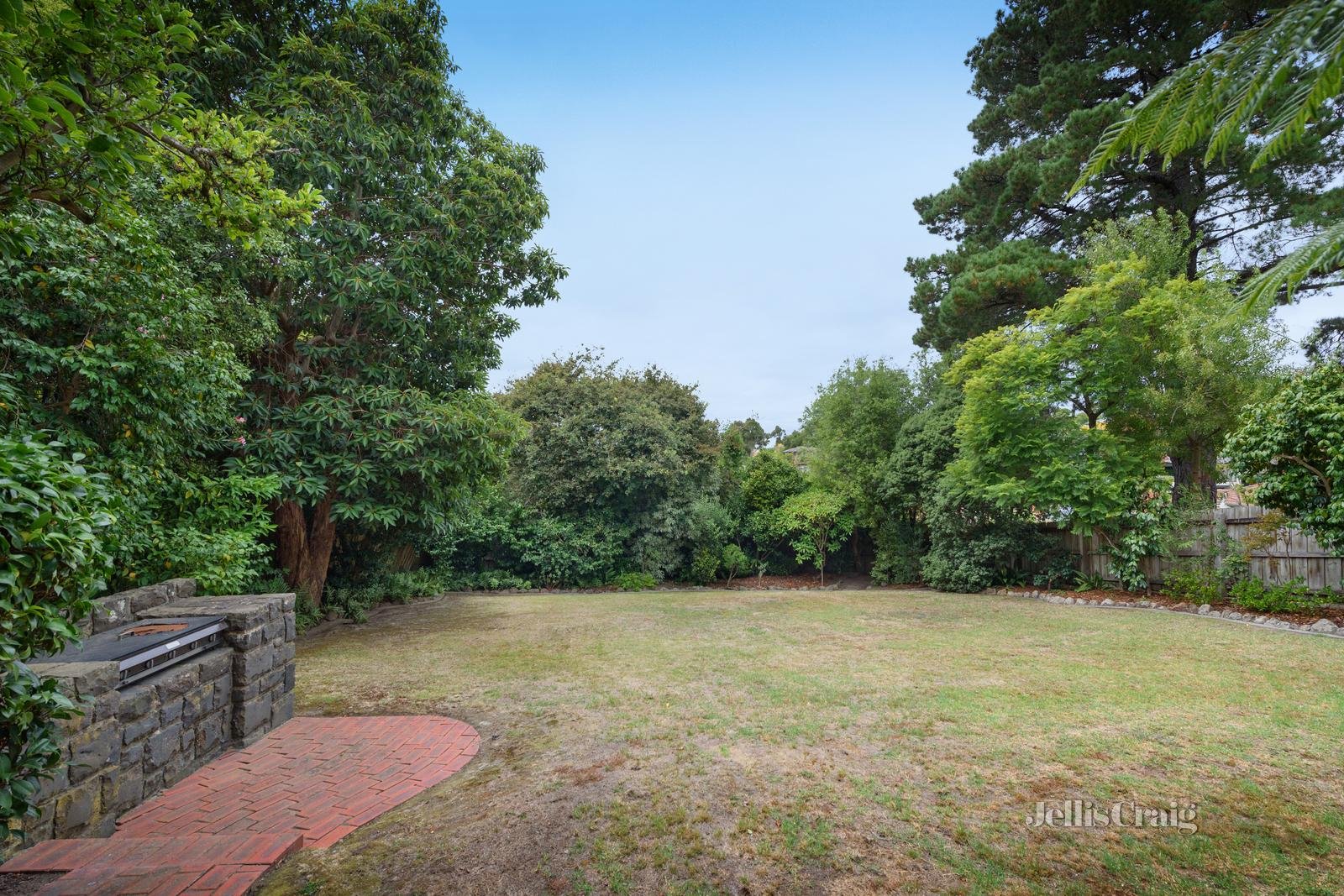 101 Greythorn Road, Balwyn North image 11