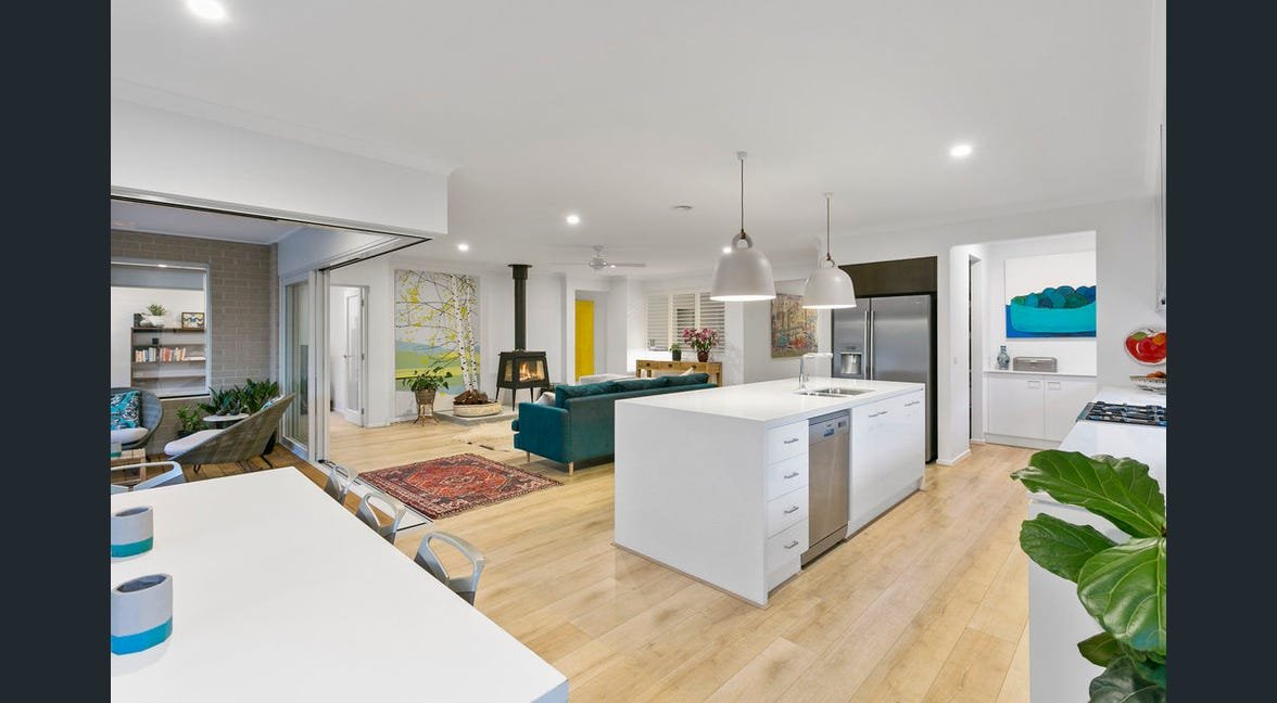 101 Observation Drive, Rye image 2