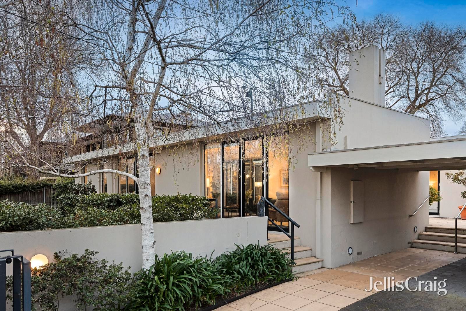 101 Sackville Street, Kew image 2